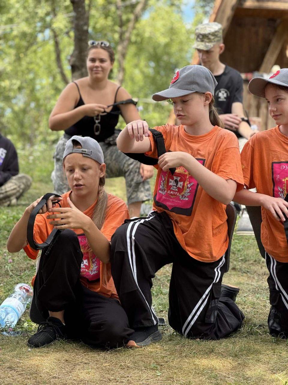 Потужна енергетика, патріотичні гасла та завзята боротьба – у такій атмосфері рівненські джури виступали на Всеукраїнському етапі гри «Сокіл» («Джура»)-2025