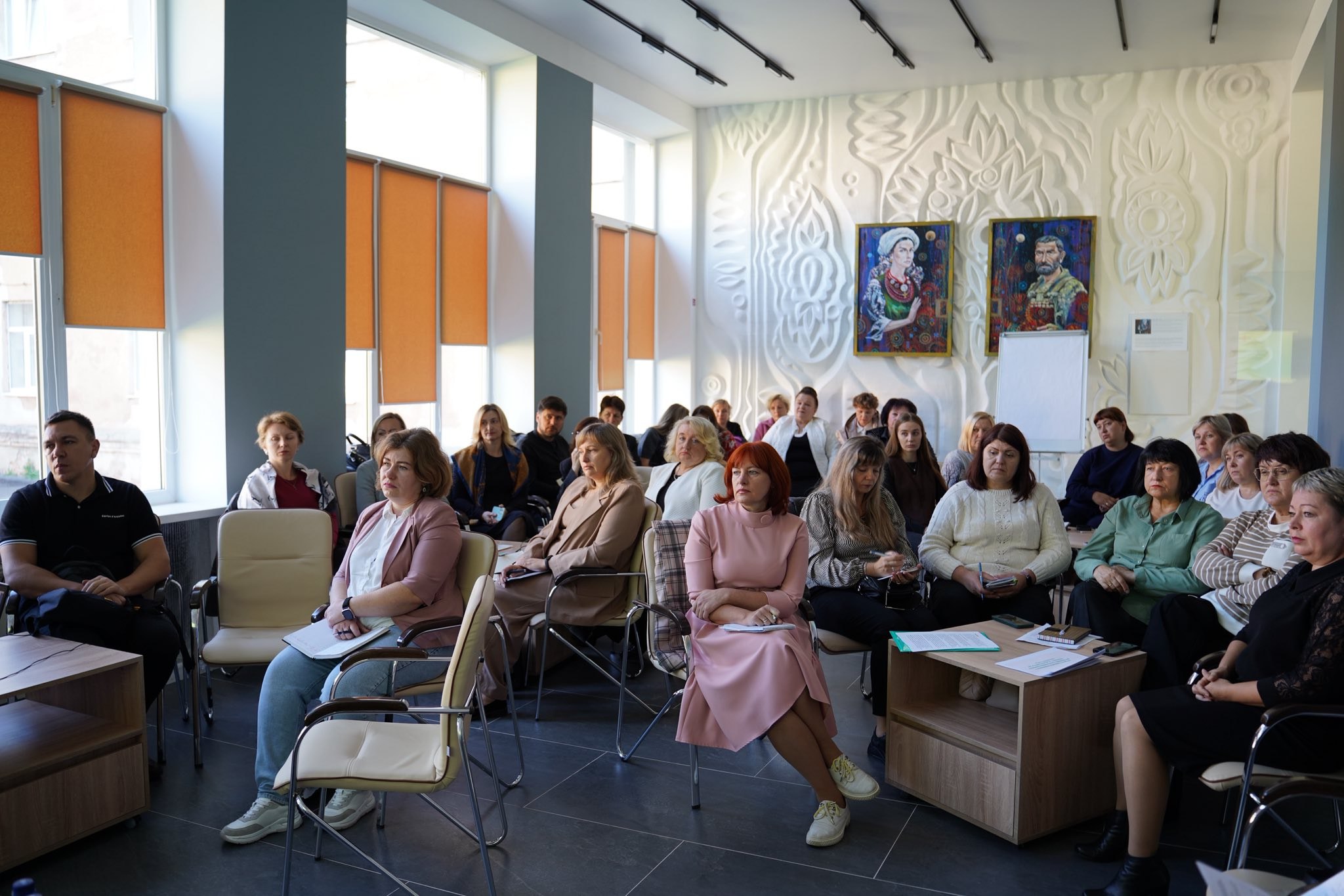 «Якість інклюзивних послуг: інновації, партнерство» — тема наради, яка відбулася з директорами інклюзивно-ресурсних центрів Рівненської області, організована департаментом освіти і науки Рівнеської ОДА