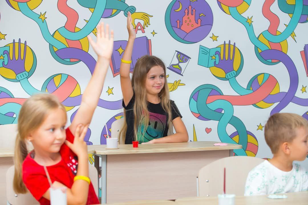 Школа супергероїв: коли знання лікують, а віра додає сил