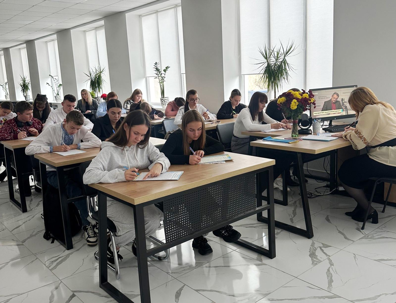 Сьогодні Рівненщина знову об’єдналася навколо слова! ✍️