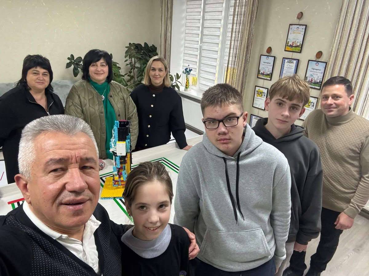 Сучасний освітній простір — це середовище, яке мотивує учнів до пізнання, розвитку критичного мислення, креативності та практичних навичок