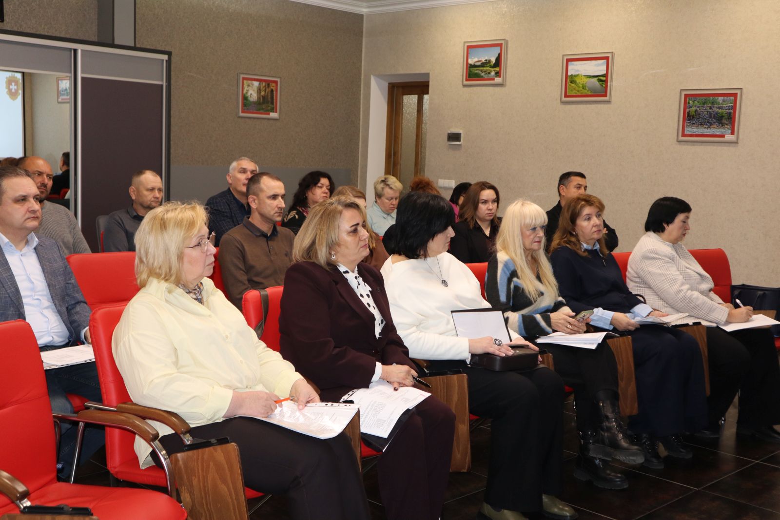 Департамент освіти і науки Рівненської ОДА провів виїзне засідання колегії на базі Рівненського професійного коледжу ресторанного та готельного бізнесу