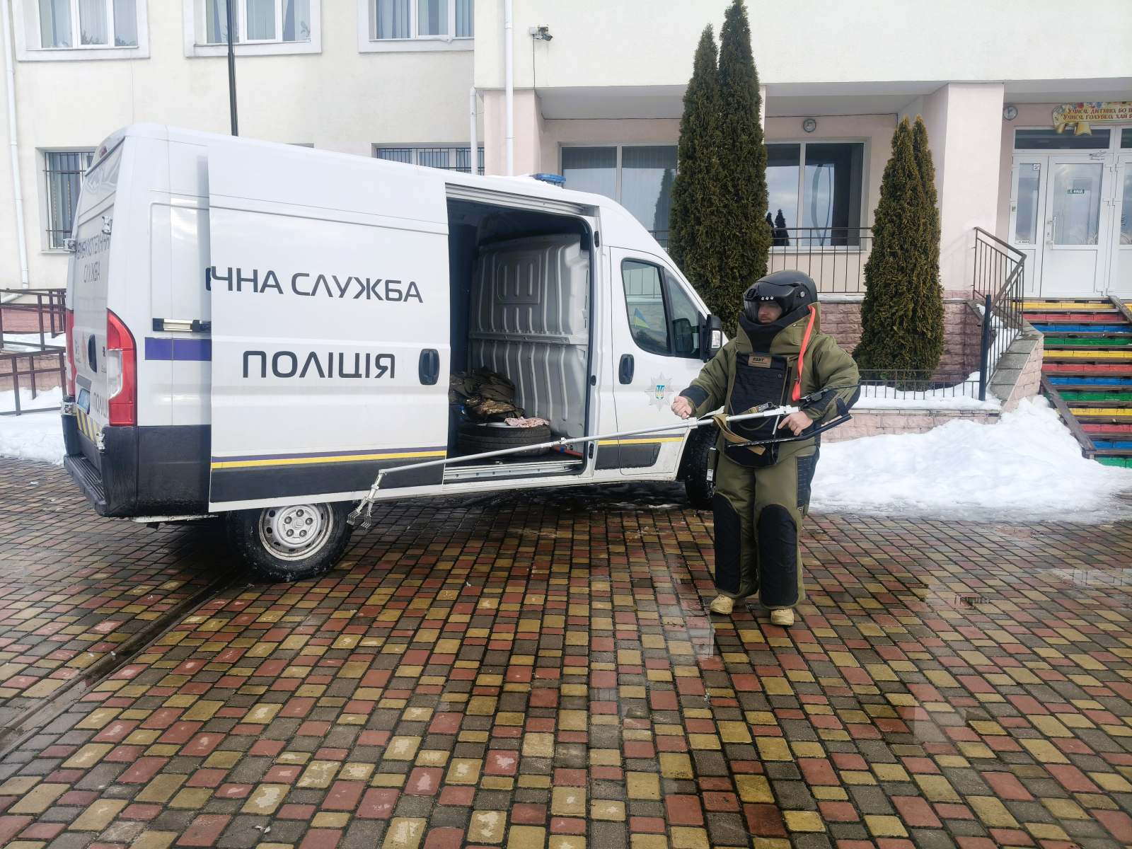 На Рівненщині відпрацювали алгоритми реагування на можливу загрозу в закладі освіти