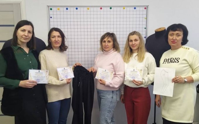 Адаптивний одяг: практичний тренінг для педагогів і майстрів профосвіти