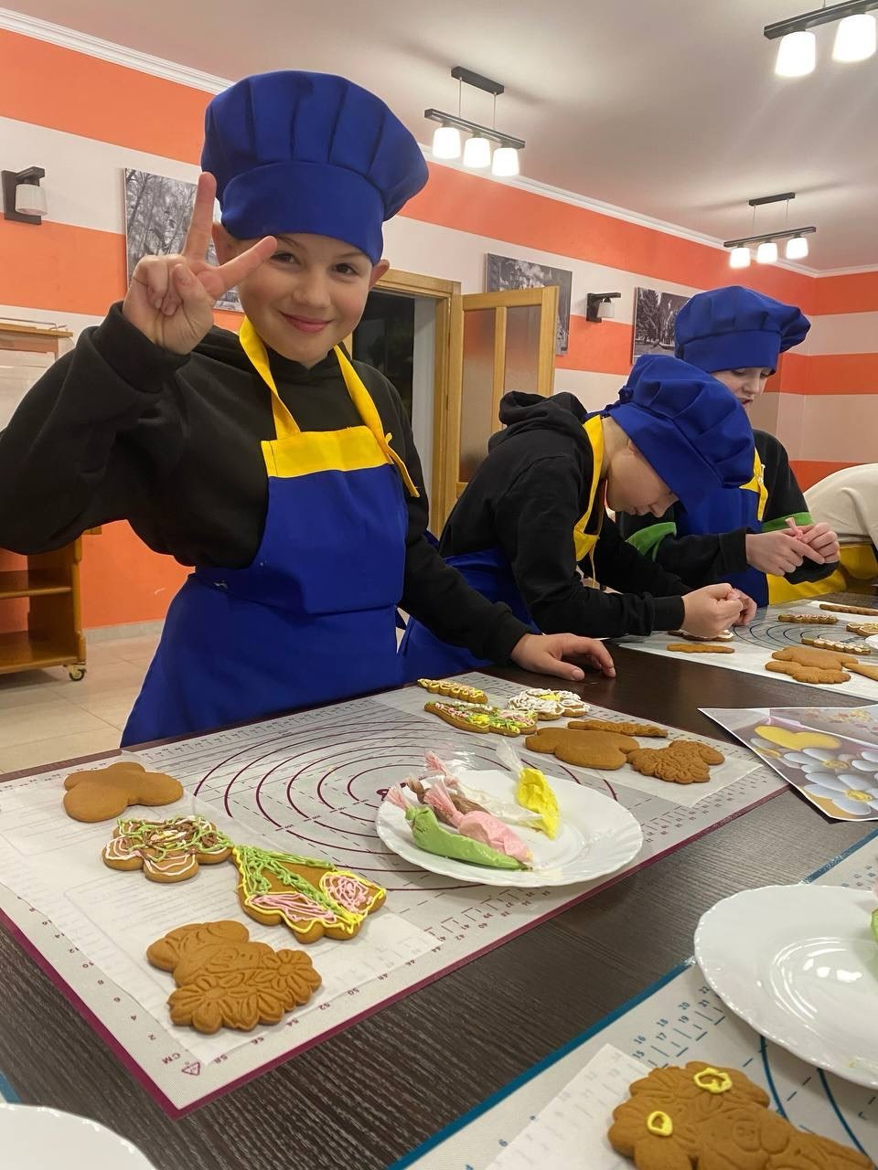 Від печива до творчості: профорієнтаційні майстер-класи для дітей